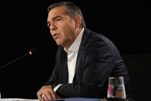 Στη γραμμή του πρώην γραμματέα της Νεολαίας του ΣΥΡΙΖΑ, ο Τσίπρας για τη Γαλλία: «Οι νέοι θα αντιδράσουν κάποια στιγμή δεν θα μείνουν απαθείς»