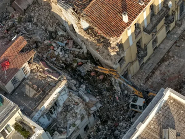 plaka1.png
