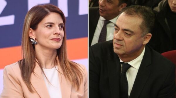 xrwma papadopoulou konstantopoulos
